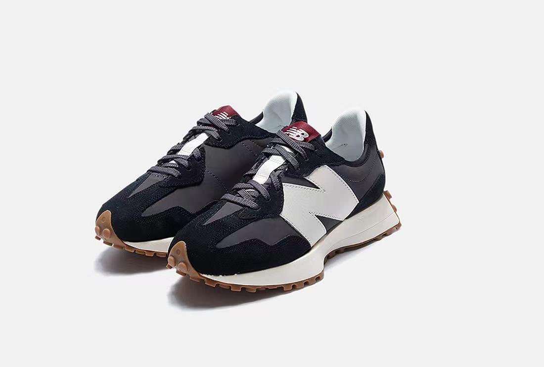 New Balance 327