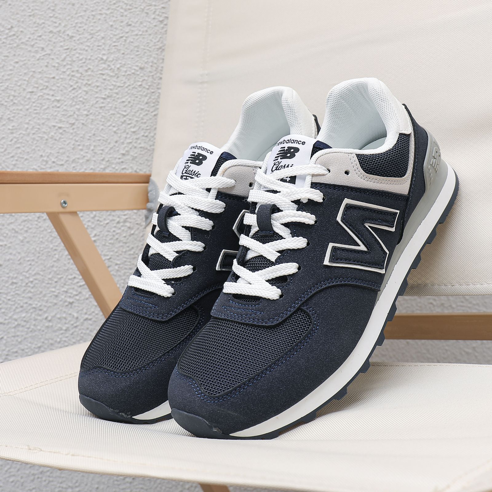 NEW Balance 574