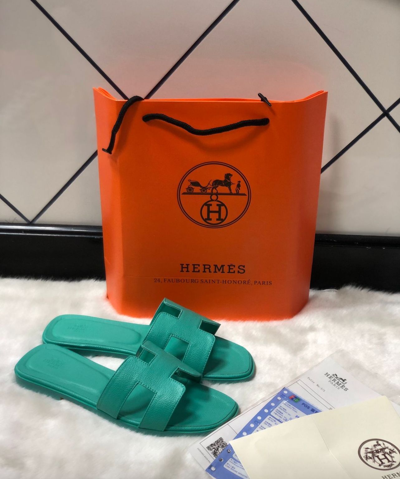 Hermes Female slipper