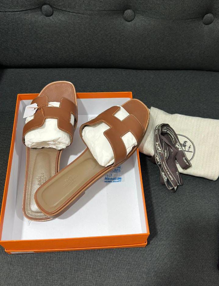 Hermes Female slipper