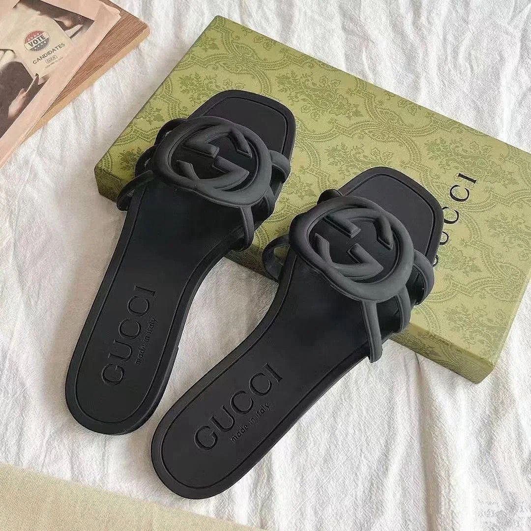 Gucci Female slipper