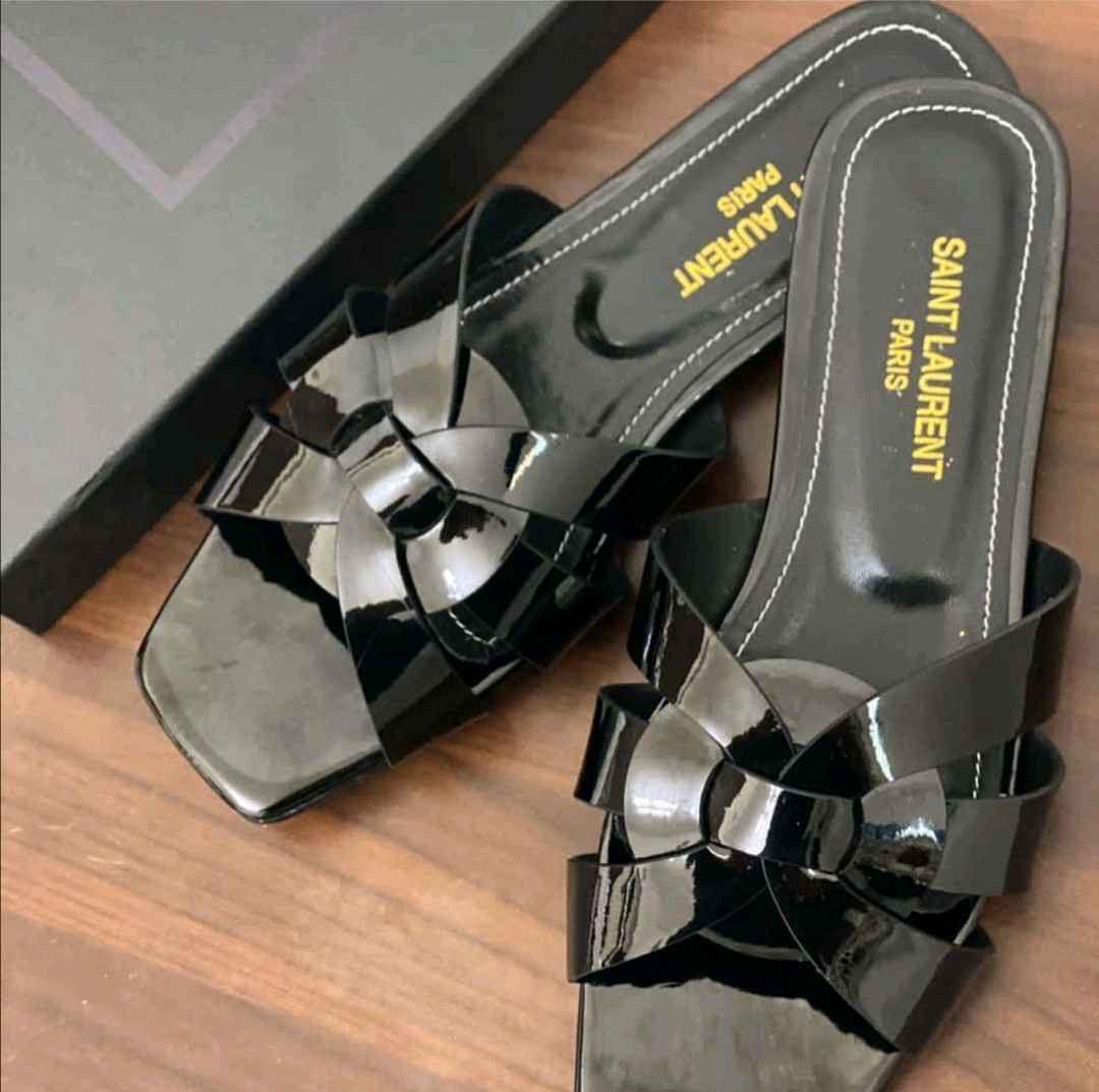 YSL FLAT Female slipper