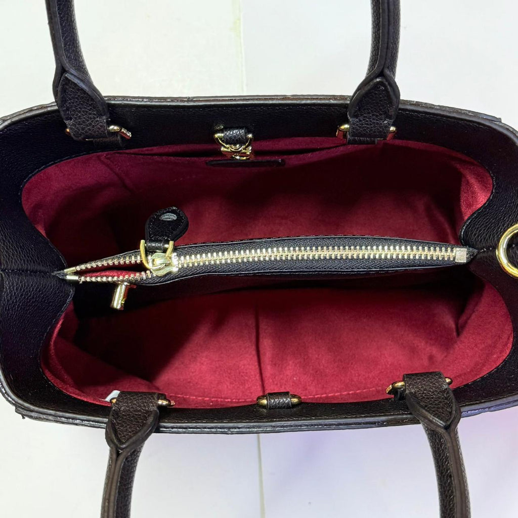 LOUIS VUITTON female bag