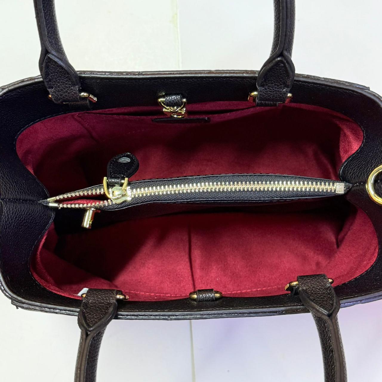 LOUIS VUITTON female bag