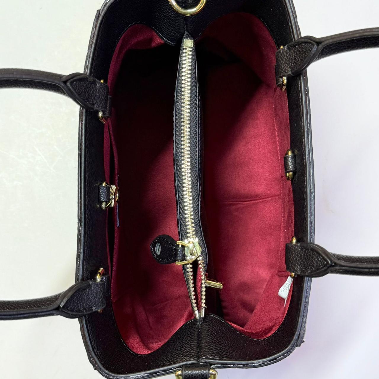 LOUIS VUITTON female bag
