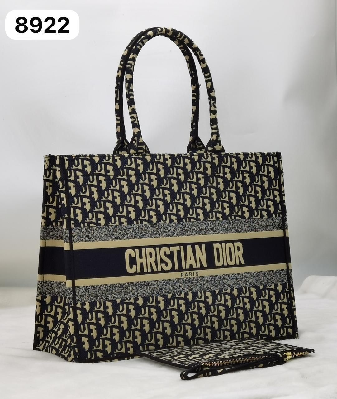 Dior female bag