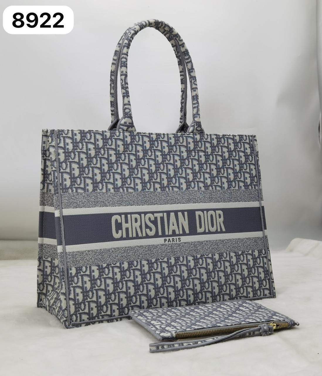 Dior female bag