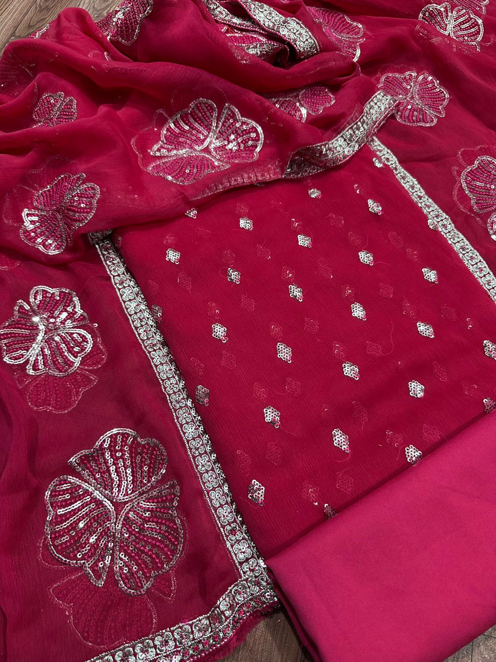 BRAND…IZNIK Unstitch