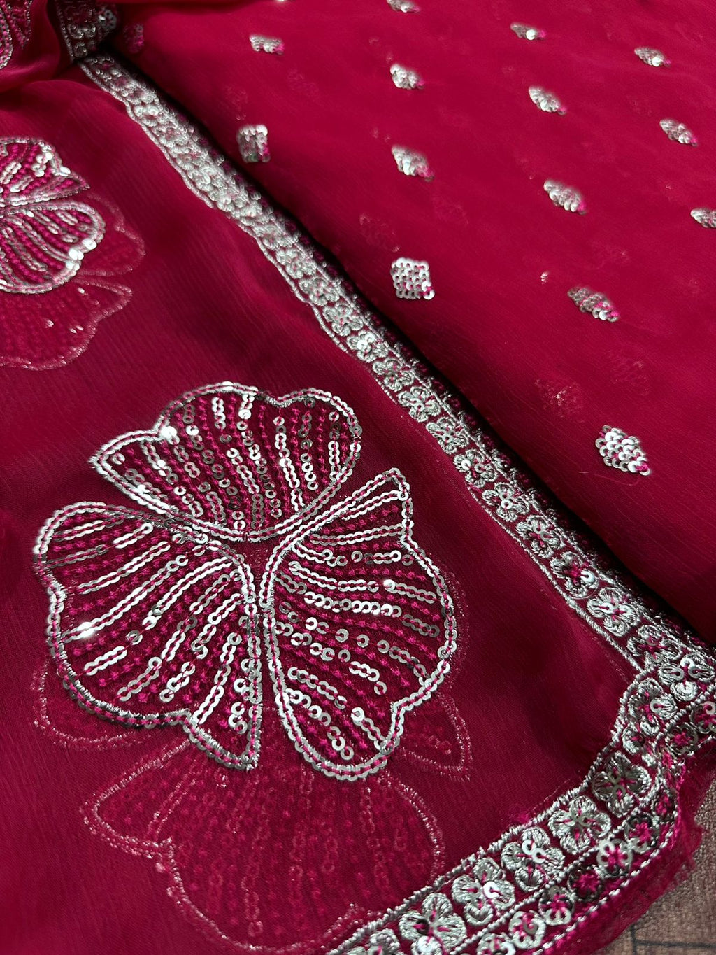 BRAND…IZNIK Unstitch