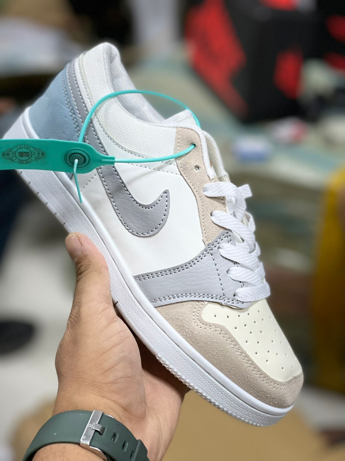 Nike Air Jordan 1 Low 'Paris' sneakers for Men