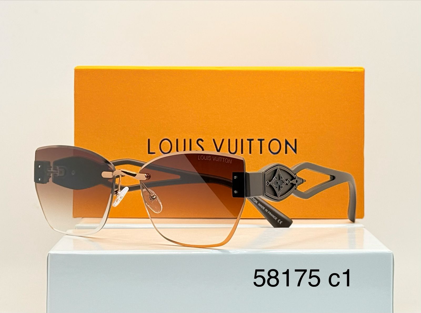 LOUIS VUITTON sunglasses